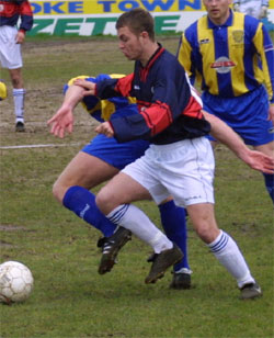 Picture Copyright Ian C. Walmsley / CanveyFC.Com / First Hosting