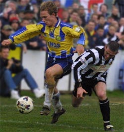 Picture Copyright CanveyFC.Com / First Hosting 2001